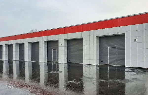 Промышленные ворота «АЛЮТЕХ» установлены на подстанции скорой помощи